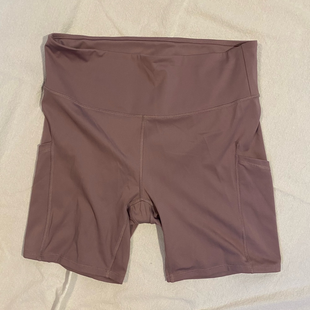 All In Motion Mauve Workout Bike Shorts With Side Pockets Size Large